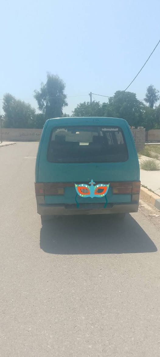 كيا بستا موديل 93 سنويه نافذه بل 25 مصفره هيئه وغرامات مكينه كير اكسل جدد سيارة معمره حلوه احله من صور  ملاحظه بس مشط يراد بس صدره نظيف امامي خلفي. عنوان سياره ديالى شهربان غير متواجد رقم صاحبه *********** سعر 22 وبيه مجال قليل.
