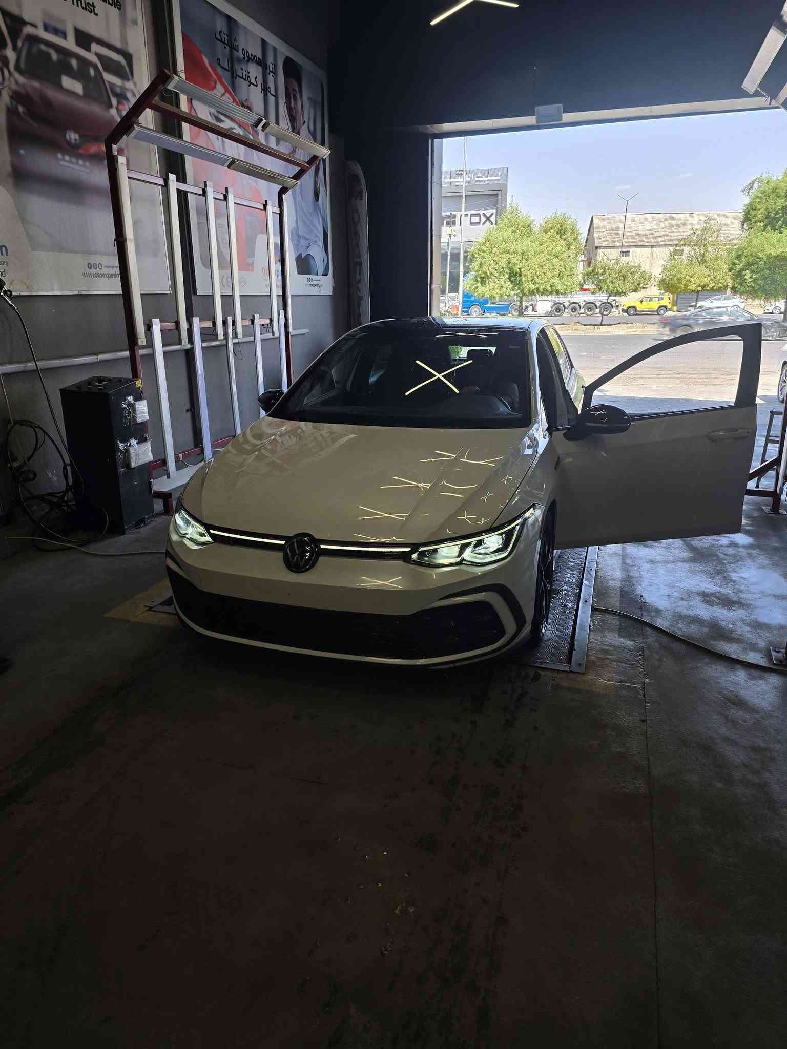 السلان وعليكم كولف gti 2024 كير عادي فول مواصفات بدون صبغ فقط ذيل الجاملغ صبغ على كد شبرين بدون تبديل رقم اربيل جديد وهزة جديدة وفحص جديد قبل يمين ترقمت اي استفسار الاتصال *********** السعر مناسب السيارة باسمي تحويل مباشر وماشية ١١ الف فقط
