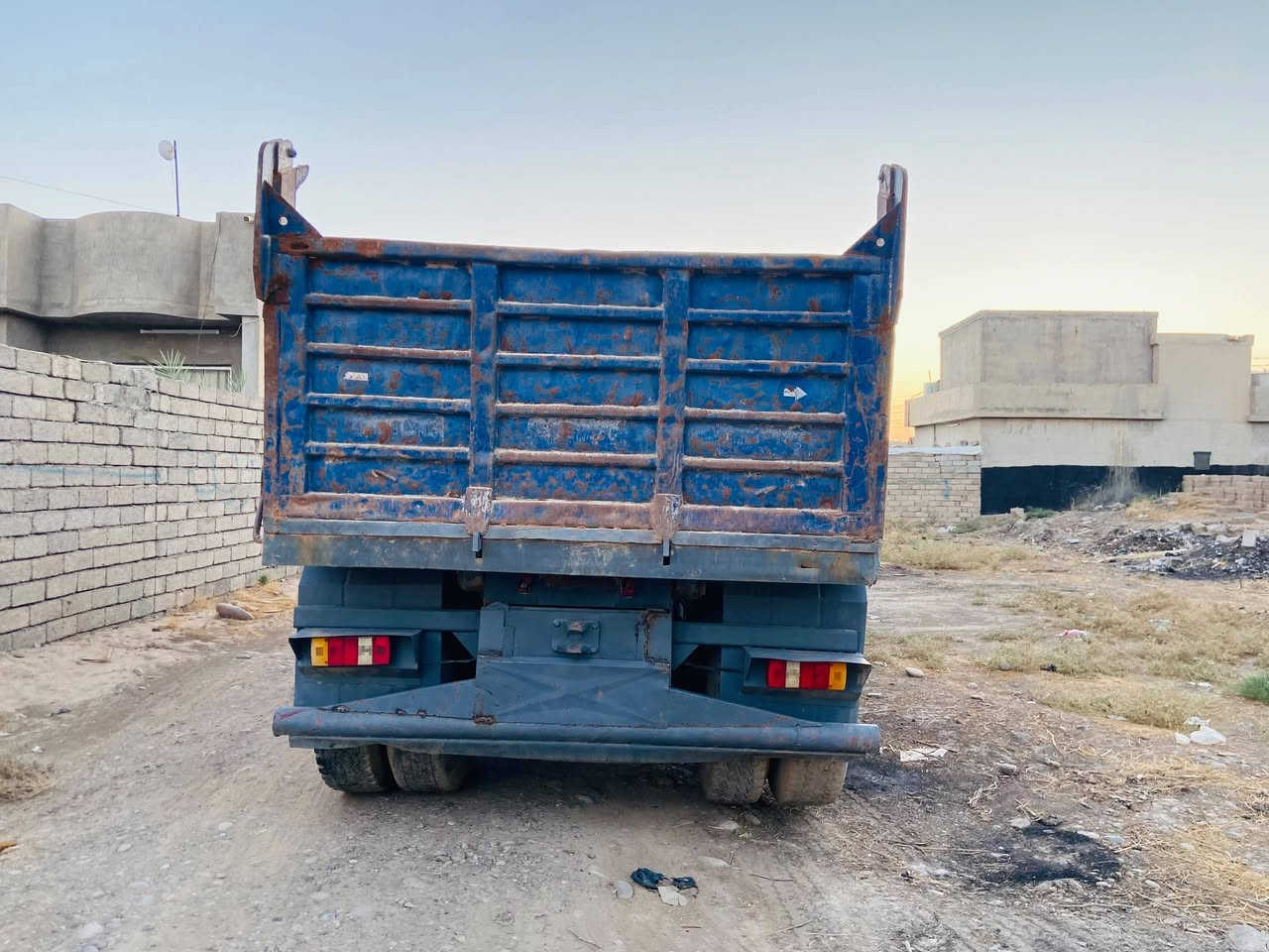 السلام عليكم للبيع سكانيا گلاب 112 موديل 91 سياره نضيفه وجاهزه للشغل مباشرتاً مابيها نقص رقم نينوى الماني سنويه لل 2029 الشرعي من الشرقاط شرط التحويل تستلم حصه گاز السعر 137 وبيها مجال مكان السياره الشرقاط الاتصال على الرقم ‭***********السلام عليكم للبيع سكانيا گلاب 112 موديل 91 سياره نضيفه وجاهزه للشغل مباشرتاً مابيها نقص رقم نينوى الماني سنويه لل 2029 الشرعي من الشرقاط شرط التحويل تستلم حصه گاز السعر 137 وبيها مجال مكان السياره الشرقاط الاتصال على الرقم ‭***********
