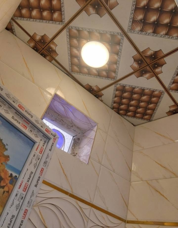 خلي لايك دعم الي بيت للايجار بل فضل المهديه قرب ساحه زبيده او سوق الفضل البيت ركن صطح جبير بي غرفتين كبار وصطح جبير حمام سراميك كله سوقف ثانويه  بيتونه كامل مجاري كهرباء خدمات كامله واجهته مصبوغه ايجاره 400 للاستفسار هذه رقمي *********** //
