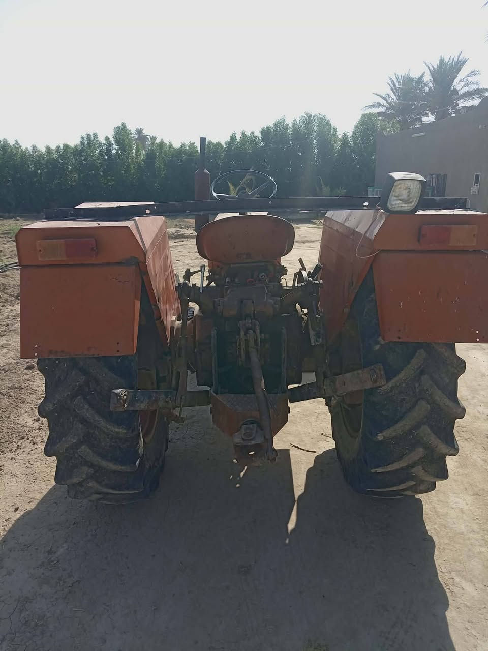 سلام عليكم عنتر للبيع موديل 84 جاهزه عنوان بابل جبله سعر 4مليون بيها مجال قليل ***********
