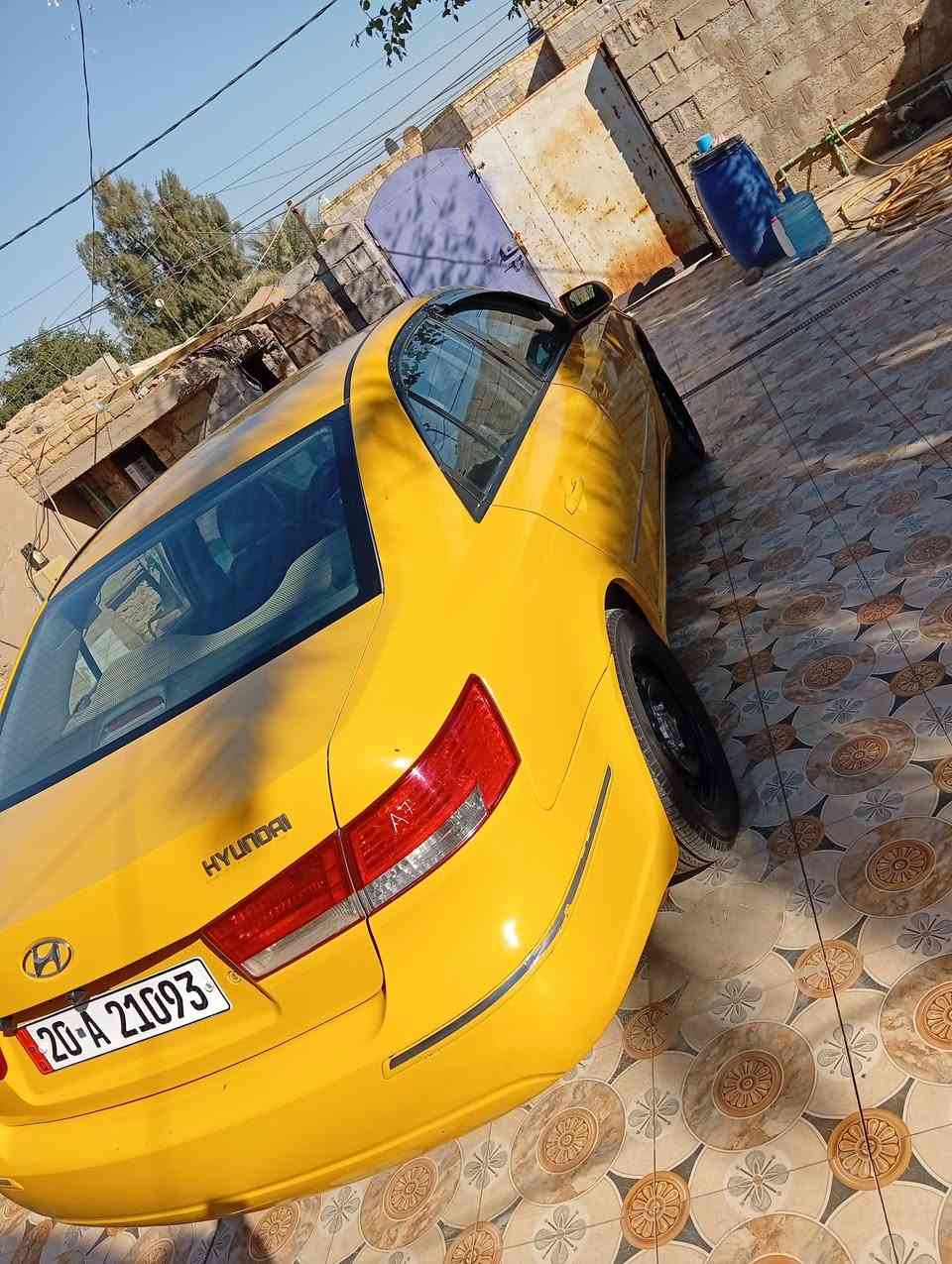 سياره سوناتا موديل 2009 سياره خليجي مكينه 2400 سياره خمس نمر سياره مكينه وقير وحداديه وتخم تاير وتبريد كله شرط سياره باسمي شخصيا مكان السياره الديوانيه اي استفسار اتصلوا على هذا الرقم ***********
