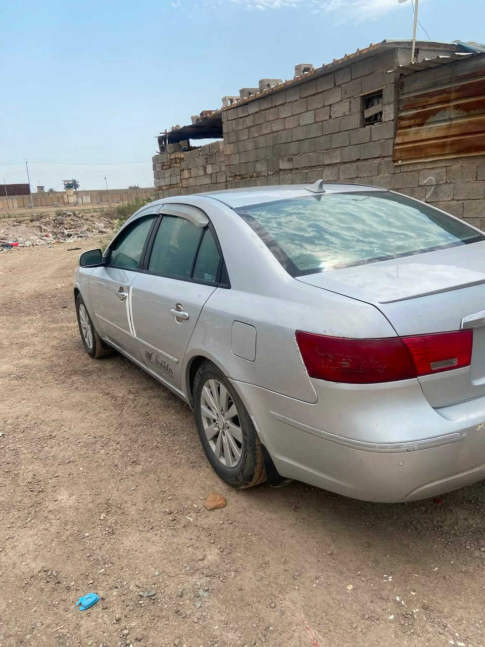سوناته موديل 9 محرك 240فول نضافه رقم بغداد بسمي تحويل ثاني يوم سياره مصبوغه حزام  بيه باب مبدل ومصبوغ السونار يمكم موضح سياره نضيفه مكانه بغداد ابو غريب ال شراي هلا بي الي مو شراي لا يتعبني وتعبه *********** وتساب فقط السياره معروضه ب 87بيه مجال للشراي
