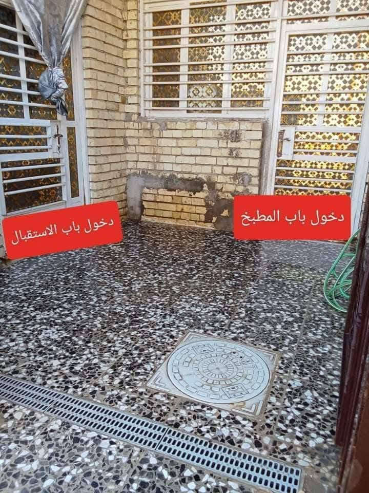 بيت للبيع طابقين زراعي قرار 117
105م واجهه 7م نزال 15م بيت نضيف بناء 2022

استقبال + مطبخ +حولي + غرفه نوم +مناور عدد 2 + حمام مشترك/ 

طابق الثاني 

غرف نوم عدد 2 + حولي + حمام مشترك + سطح اشتايكر

العنوان / شهداء البياع قرب مدرسه الصقور الأهليه ثاني بيت عن الركن عرض الفرع 15م المنطقه كامله من ماء وكهرباء ومجاري اليوم الشوراع انكصت بقى فقط التبليط عن قريب ان شاءلله 

السعر/ على الخاص

رقم الهاتف /*********** واتساب واتصال

*********** اتصال

نص مكتوب في الصور:
- واجهة البيت 7×15م
- الطرمه
- دخول باب الاستقبال دخول باب المطبخ
- مطبخ 4×2.75 م
- استقبال 5 × 3.50 م.