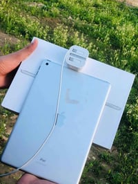 آيباد ٩ • ٦٤ • نظيف حيل