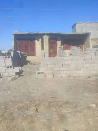 بيت ٤٠٠م • قطعة ٢٠٠م • قرب سيطره المجبس