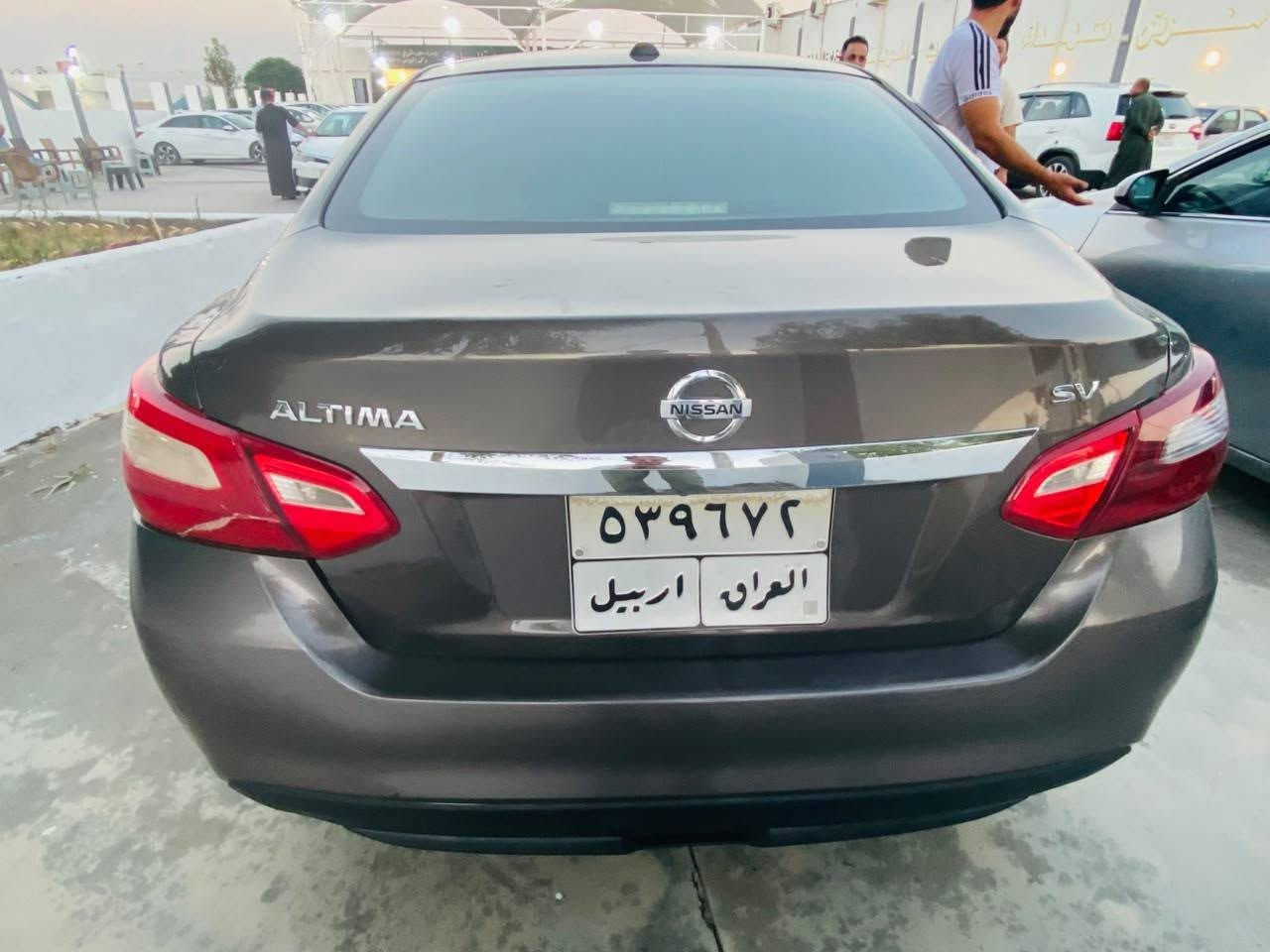 السلام عليكم  بسعر جوه السوك  98 وبيها مجال بسيط💸

نيسان التيما موديل 2017 كير ومحرك شرط فول مواصفات

عدا الفتحه مواصفات SV تبريد ثلج صدر طخم تاير كلو🚗 

جديد  ضرر بسيط بين البابين عكس السايق ونصف جملقات

امامي بدون دواخل بدون ملاحضات السياره جاهزه رقم 

اربيل شرط التحويل  مكان السياره كياره جنوب الموصل 

***********.🚥🚨     

ترهم بيع وترهم مراوس حسب القناعه ✅✅🚗
