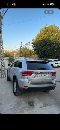 جراند شيروكي • ٢٠١٢ • خدوش بسيطة