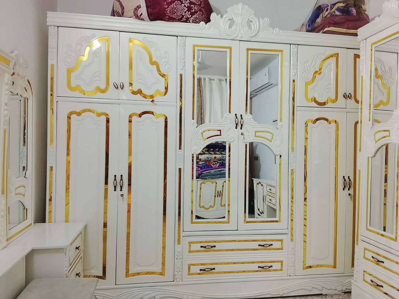 غرفه جديده تسكام سعر مليونين وبيه مجال بصيط مكان بابل حي النصر ***********
