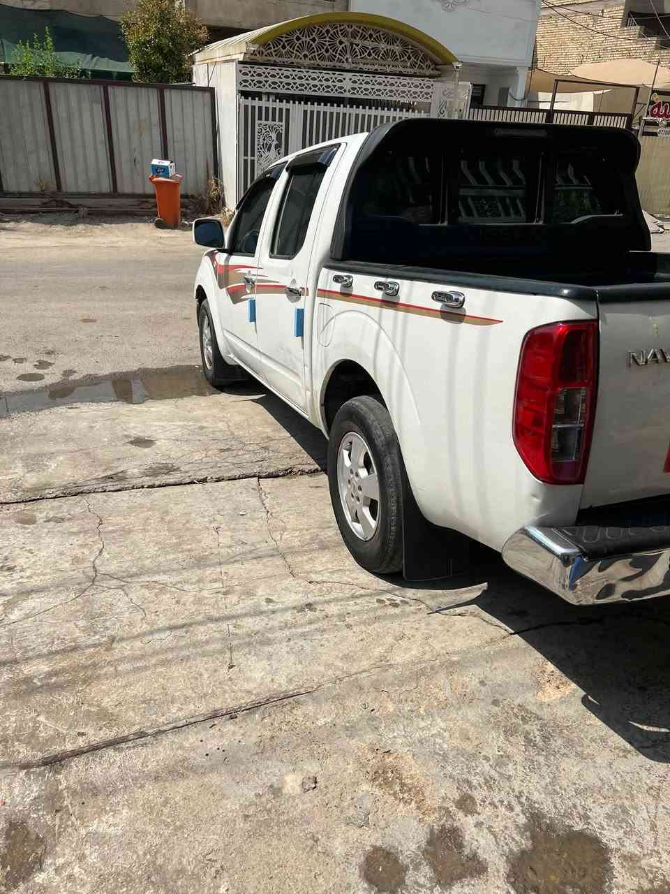 السلام عليكم نيفار ٢٠١٤ للبيع رقم بغداد سيارة بلادية 
العنوان بغداد السعر ١٢٠ 
***********
