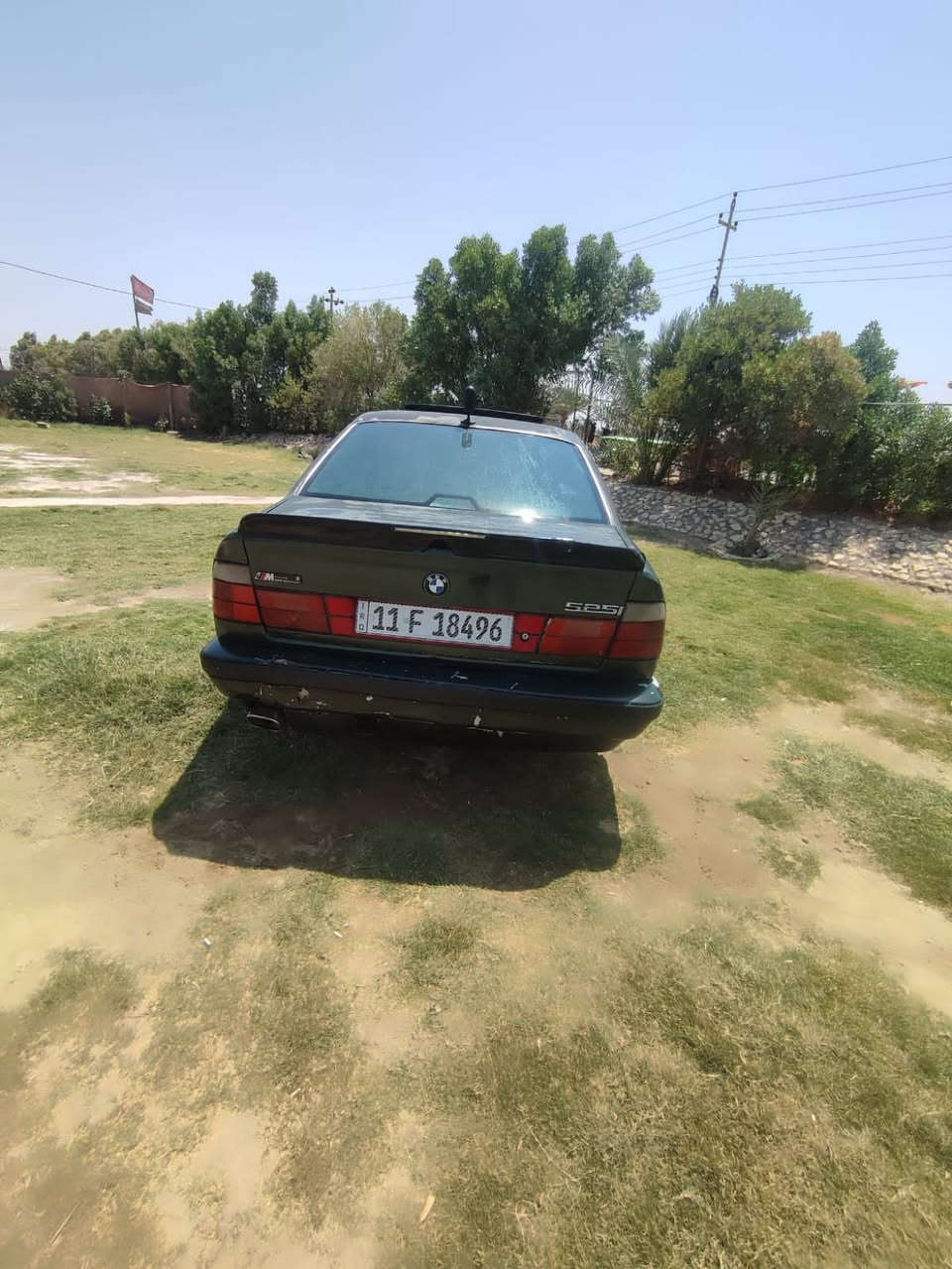 سلام عليكم بي ام حجم 525 سياره حلوه مكينه وكير خير من الله بيه مواصفات حلوه كير عادي بيه جراد مكانات تخم تاير رقم بغداد انكليزي تحويل مباشر بيع او مراوس  سعره ٣٨وبيه مجال بصيط اتصل مكاني حله  ***********
