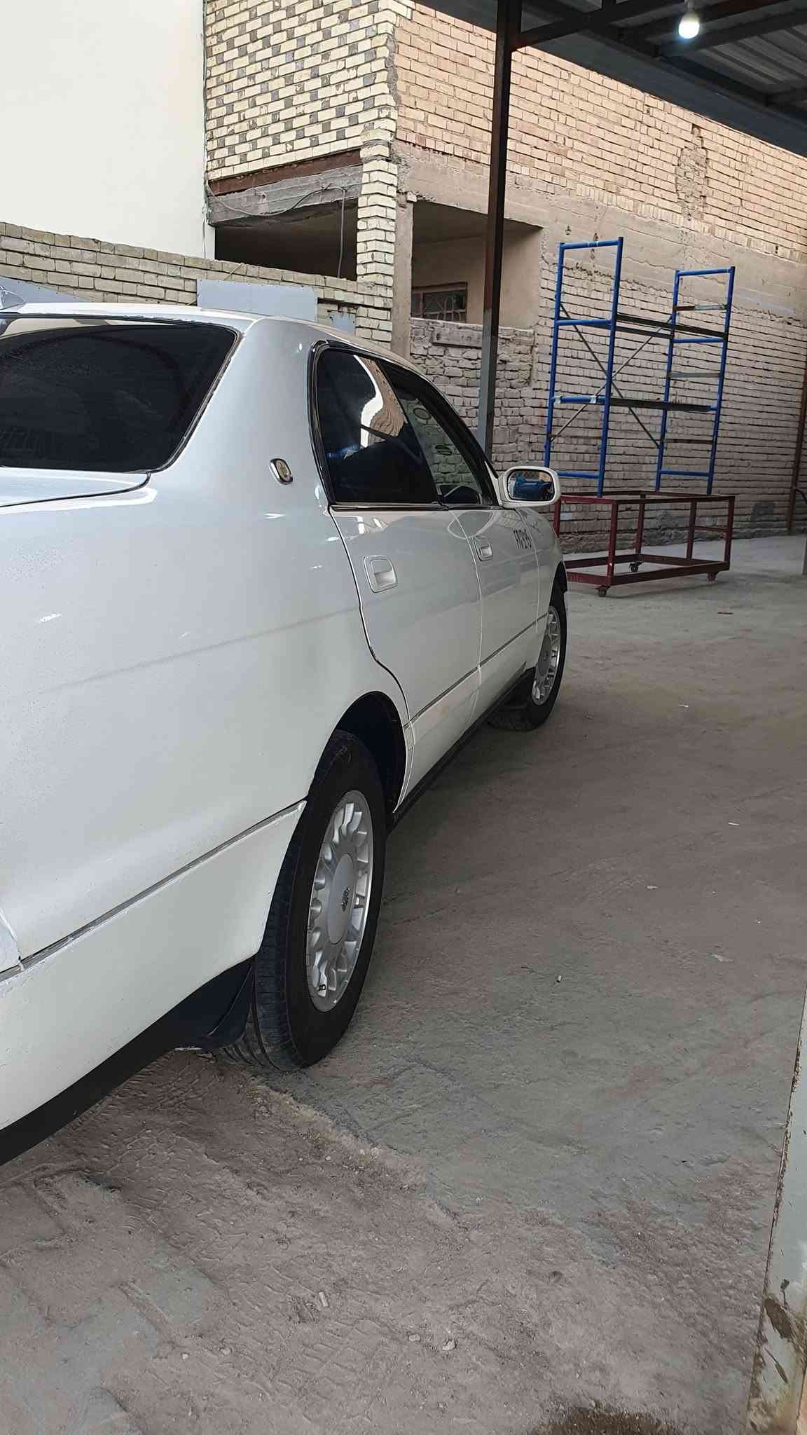 سلام عليكم شباب بطه للبيع رقم بابل دوالي سنويه ل ٣١ سياره كفاله عامه من من كص وضربه وصبغ ومحرك وكير وحداديه سياره جديده وبيع مستعجل سعر ٥٠ قفل عنواني نجف وشراي يتصل ع ***********
