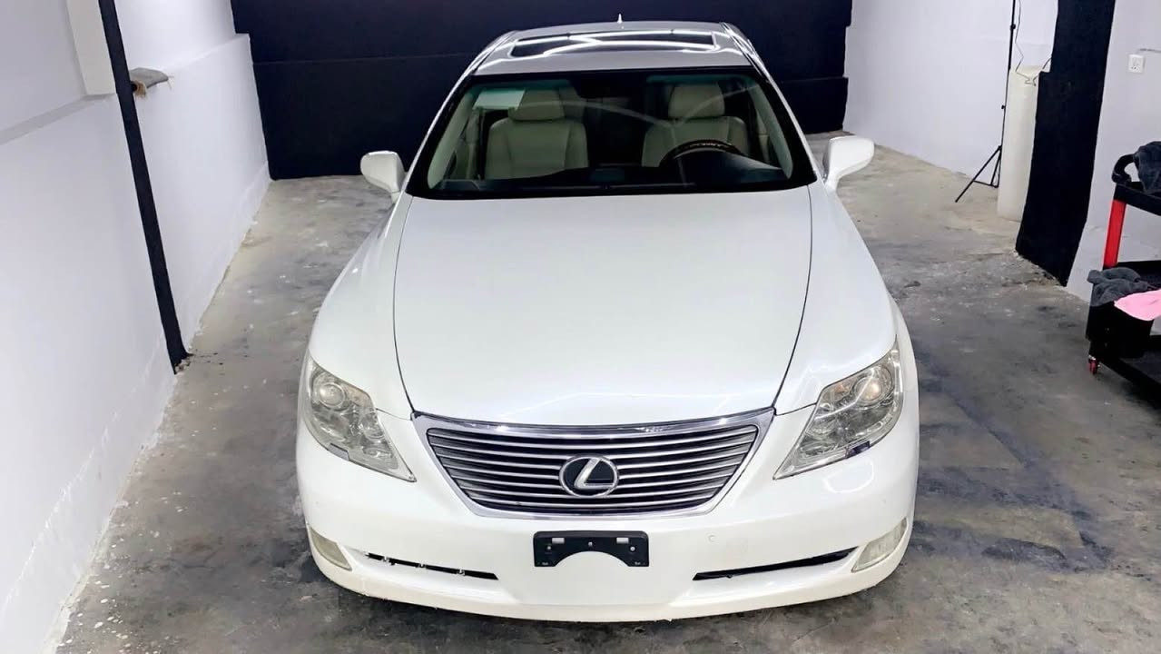 Lx 460 
فوول فوولە 
٢٠١٠ 
سلایتە 
کوشین کارەبە 
شاشە 
ریکو پیک مەزبووتە 
بەشارتی گیرو مەکینە 
سەیارەکە مووسە 
بەشارتی مالی مەدەنی 
لەسلیمانیم 
نرخ ٧٢ وەرەقە 
*********** السليمانية, العراق
