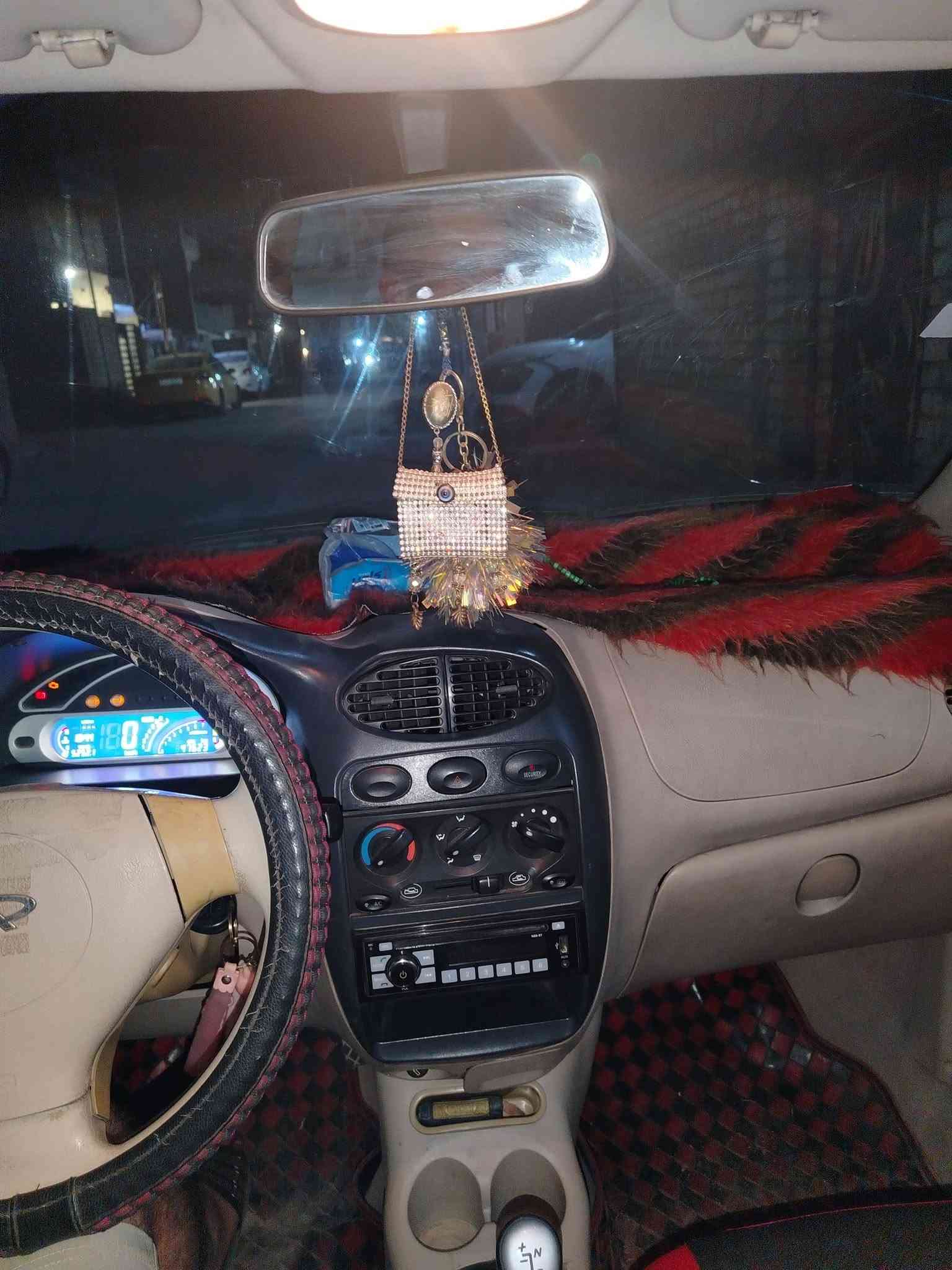 سلام عليكم كيكيو موديل ١٣ رقم بغداد محتاج فلوس واريد ابيعه سياره جاهزه بيه رصعه بل حاملغ خلفي وجاملخ امامي كهربائي شغاله كير محرك رايده ٣٥ وبيه مجال هذا رقمي *********** رجا لحد يكسر بيه ميعجبك لاتعلق محتاج فلوس
