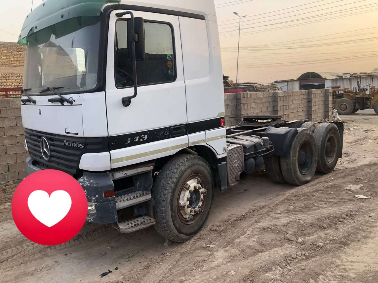 السلام عليكم اكتروز للبيع موديل ٩٨ رقم بغداد دولي ثلاث لوحات  حموله ٣٦ الاستفسار على هذا الرقم ***********
