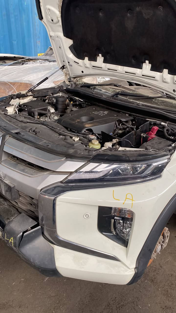 متوفر قطع غيار للسيارات الميتسوبيشي بيك اب L200
2017
2023
العنوان / بغداد - الطالبية
***********
***********
متوفر توصيل لكافة المحافظات

