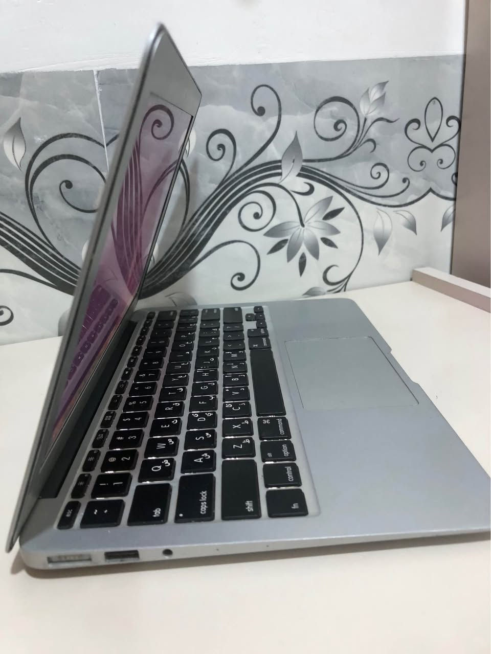 ماكبوك اير • كوراي٥ • ١٢٨ssd nvme