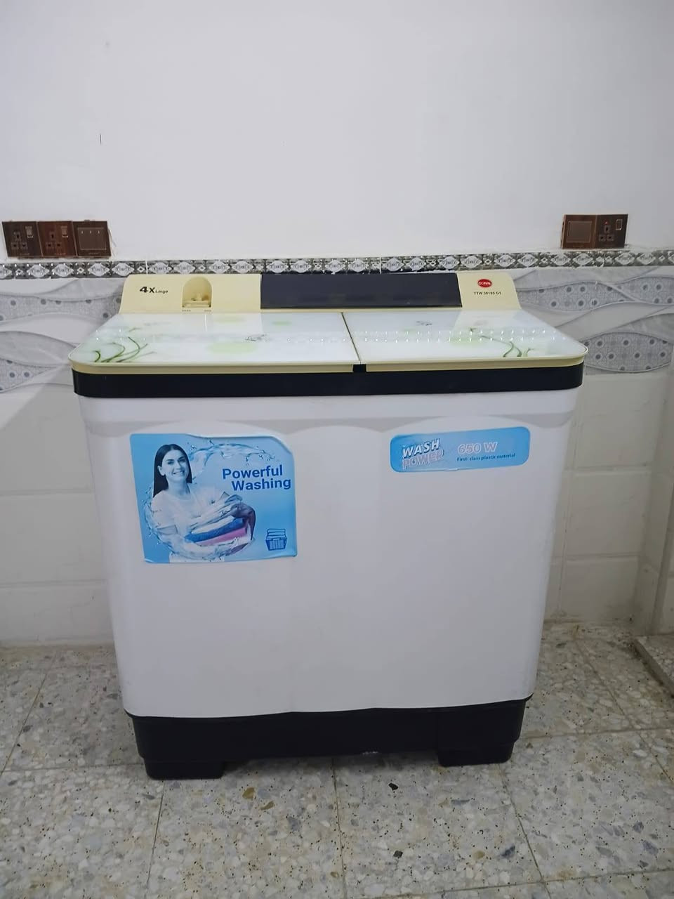 غسالة شبح دبل تغسل بطانيه وتنشف بطانيه بلادي شركه برغي مامفتوح بيه شرط ***********واتساب
