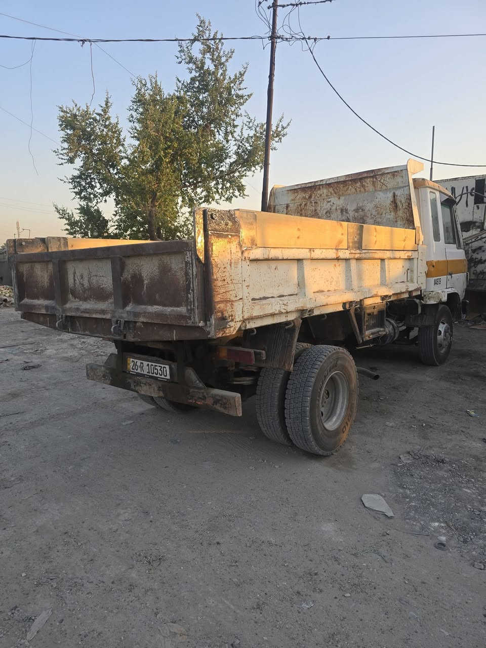 نيسان قلاب للبيع
مكينه كير مكفولات
تخم تاير جديد
تحويل ثاني يوم رقم انكليزي 
حدادية جديده 
العنوان بغداد

اني مكلف بالنشر

***********
