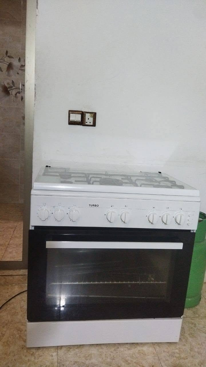 طباخ تيربو ياباني بعده بل ضمان اخذته 500دولار  وابيعه بي 200 الف بعده جديد واتس اب ***********
