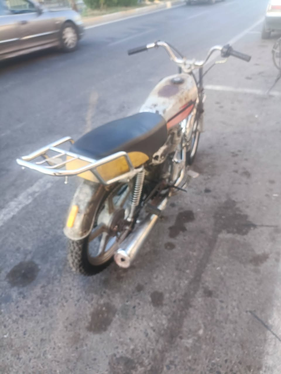 دراجە 2014  5گیر فول نشاط محرک 150لا سرف لا بخار نگرە  هندر یشتغل  شلعه حیل قوی تایرات جدید جوبات جدید  ویلات جدید سعر 165وبی مجال للشرای اذا شرای خلی یجی عل خاص او خلی یخابر عل رقم *********** عنوان کرکوک قادسیە2
