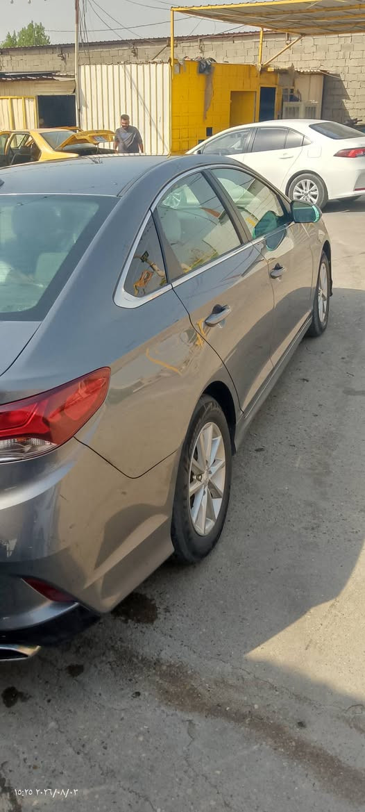 سوناتا موديل 19واردامريكي السعر 132$ عادي اراوس بتوسان موديل ١٩او١٨او٢٠ ***********هاتف
