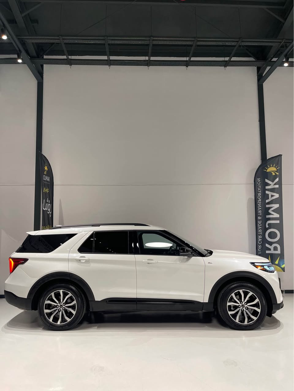 Ford Explorer 2025 ST line
سەیارەکە پێش و پشتی کەپسە - ئێرباگی نەتەقیوە
تەنها یەک پەڵە بۆیاخی بچوکی هەیە - لەگەڵ یەک پەڵە PDR
پارچە گۆڕینیشی نیە - مەکینە ٤ پستۆنی ٢.٣ لتر تۆربۆیە
گێڕ و مەکینە و کارەبایی بەشەرت - ٢٩ هەزار مایل ڕۆشتووە 
ڕەقەم کاتیە ٣ مانگی لەگەڵە - شوێن سلێمانی - 
کۆمپانیای ڕۆژماک - سلێمانی ناوچەی پیشەسازی 

1FMUK7KH0SGA62480

***********
***********

فورد اکسبلورر مودیل ٢٠٢٥ مواصفات اس تی لاین
سیارە بجم کبس - بدون ارباک (ارباکات ما طاک ) کل سلیمە
بس بیها شبر PDR  - سیارە مکینە ٤ سلندر ٢.٣ لتر توربو
کیر مکینە کهربائی کل بشرط - ماشیە ٢٩ الف مایل - 
رقم کاتی ( فحص مؤقط) - مکان سیارە سلیمانیە 

1FMUK7KH0SGA62480

***********
*********** السليمانية, العراق
