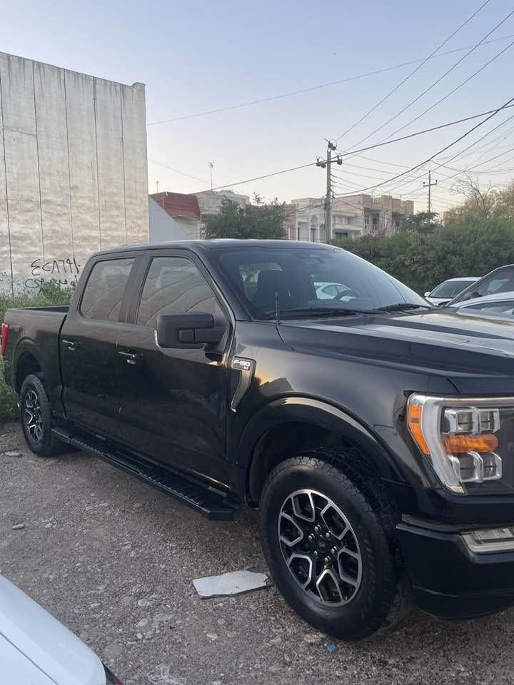 F150 lariat 
2023 
Xlt
پارجەکی سبوخە
تەعدیلی هەیە 
سعری ٢٩٠ 
***********
