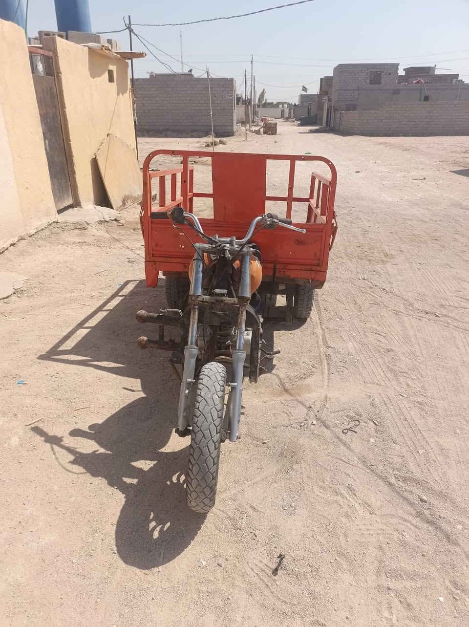 ستوته ادوات للبيع مكفولة سعرها 500 وبيها مجال مكانها الزبير
***********
