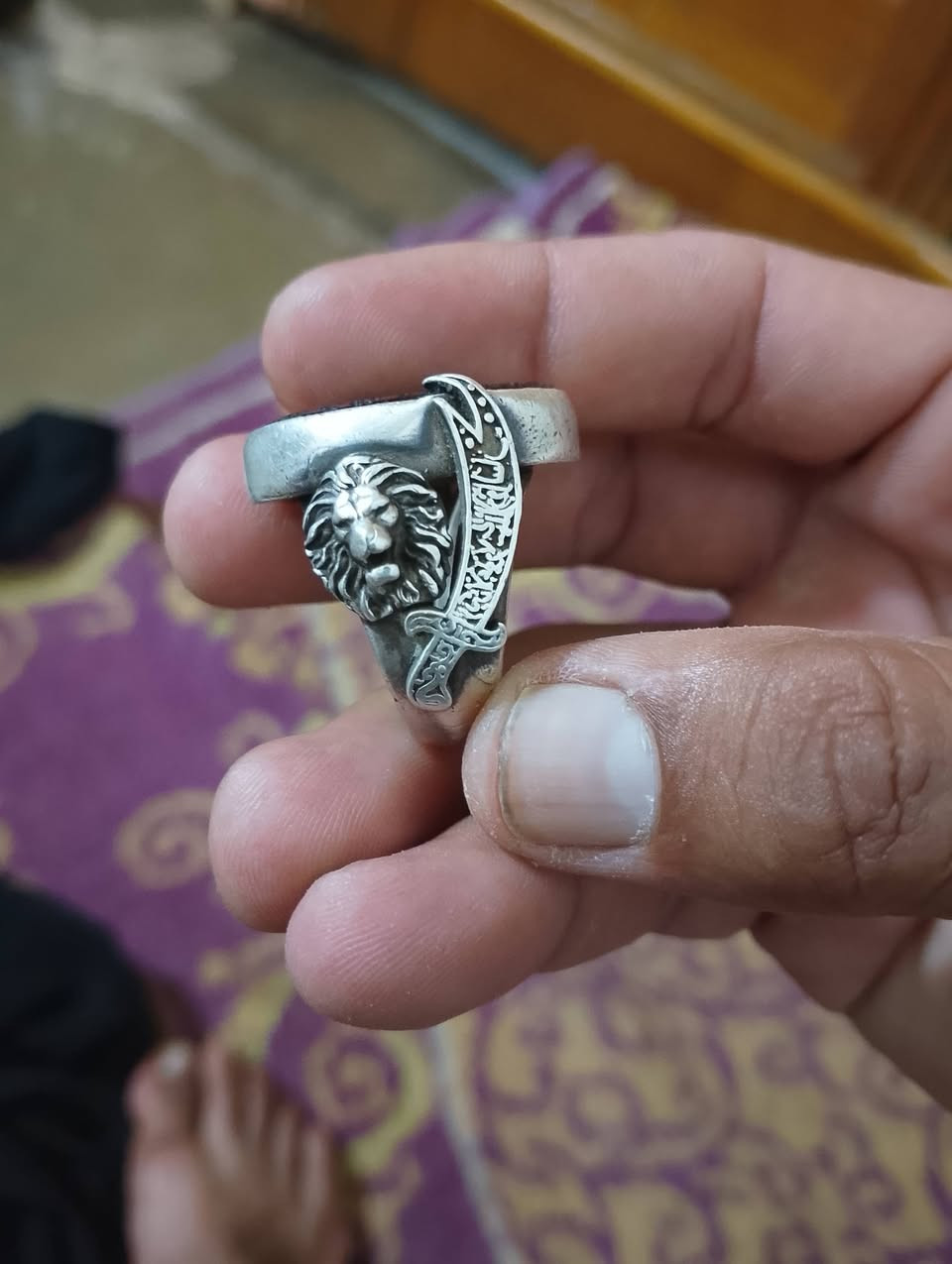 سبحة فضة • محبس • ١٦ غرام