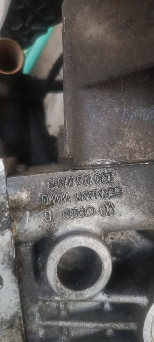 ​📢 السلام عليكم.. للبيع: محرك فولكس واجن / (1.4L) كامل كافة ملحقاته 📢
المواصفات والتفاصيل:

​نوع المحرك: محرك بنزين سعة 1.4 لتر (صنع ألمانيا - Germany) يركب على سيارات مجموعة (VW / Seat / Skoda / Audi).

​الملحقات المشمولة مع البيعة: 

​العقل / الكومبيوتر (ECU) الأصلي.

​الكيربوكس (الجير العادي - 5 نمر) مع عتلة الكير والوايرات.

​البخاخات/المجول والضفيرة الكاملة.

​السلف (Starter motor
 / شوطة الهواء.

​📌 المحرك كامل وبحالة ممتازة وجاهز للشد.

​📍 العنوان: بابل - المسيب
تواصل ***********
