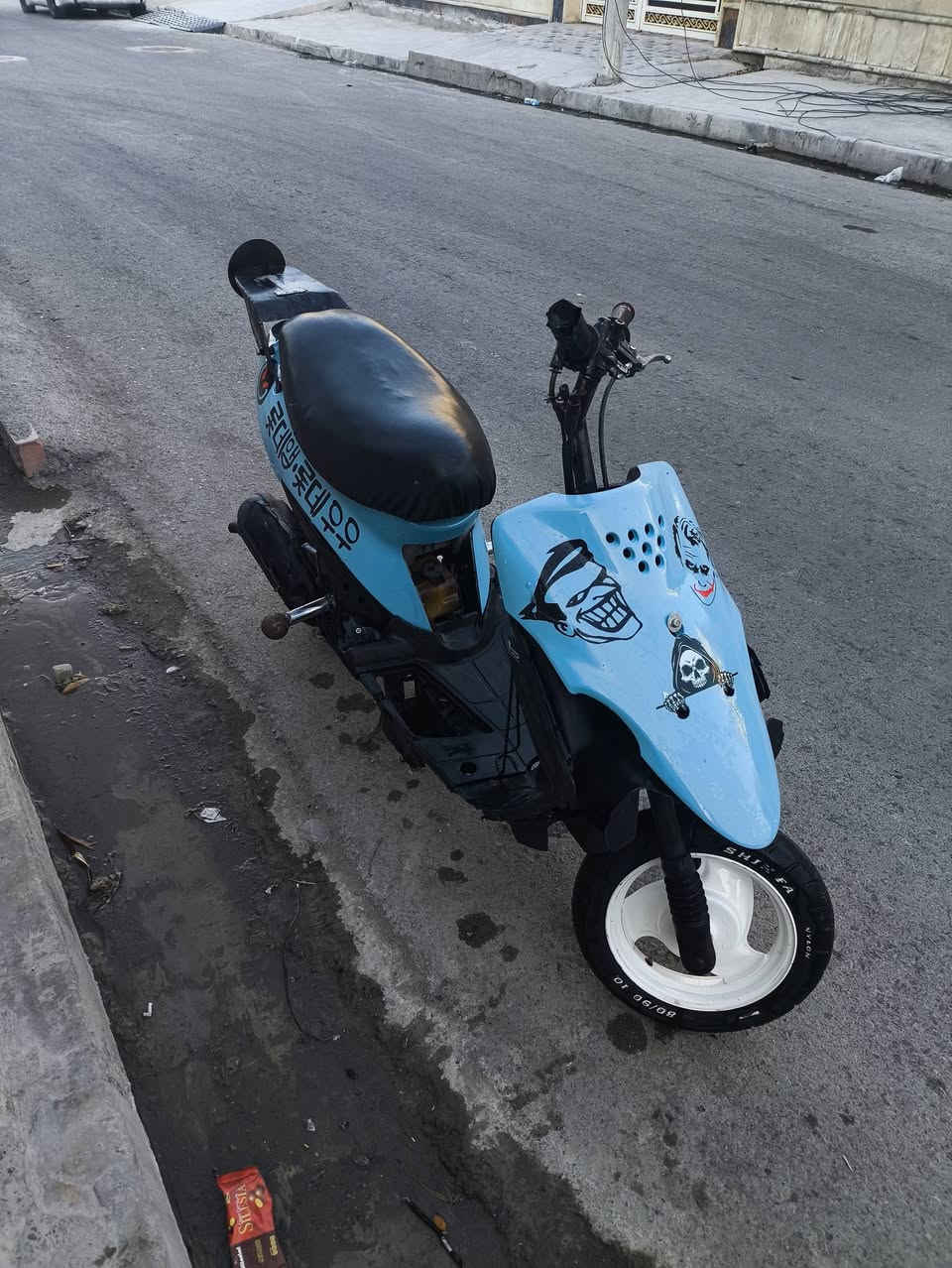 للبيع نحله9زروف حربيه
ماطور مرتب ومتعوب عليه
تايرات جدد مكينه خرسه شرط
السعر.180
الشراي على رقم***********

