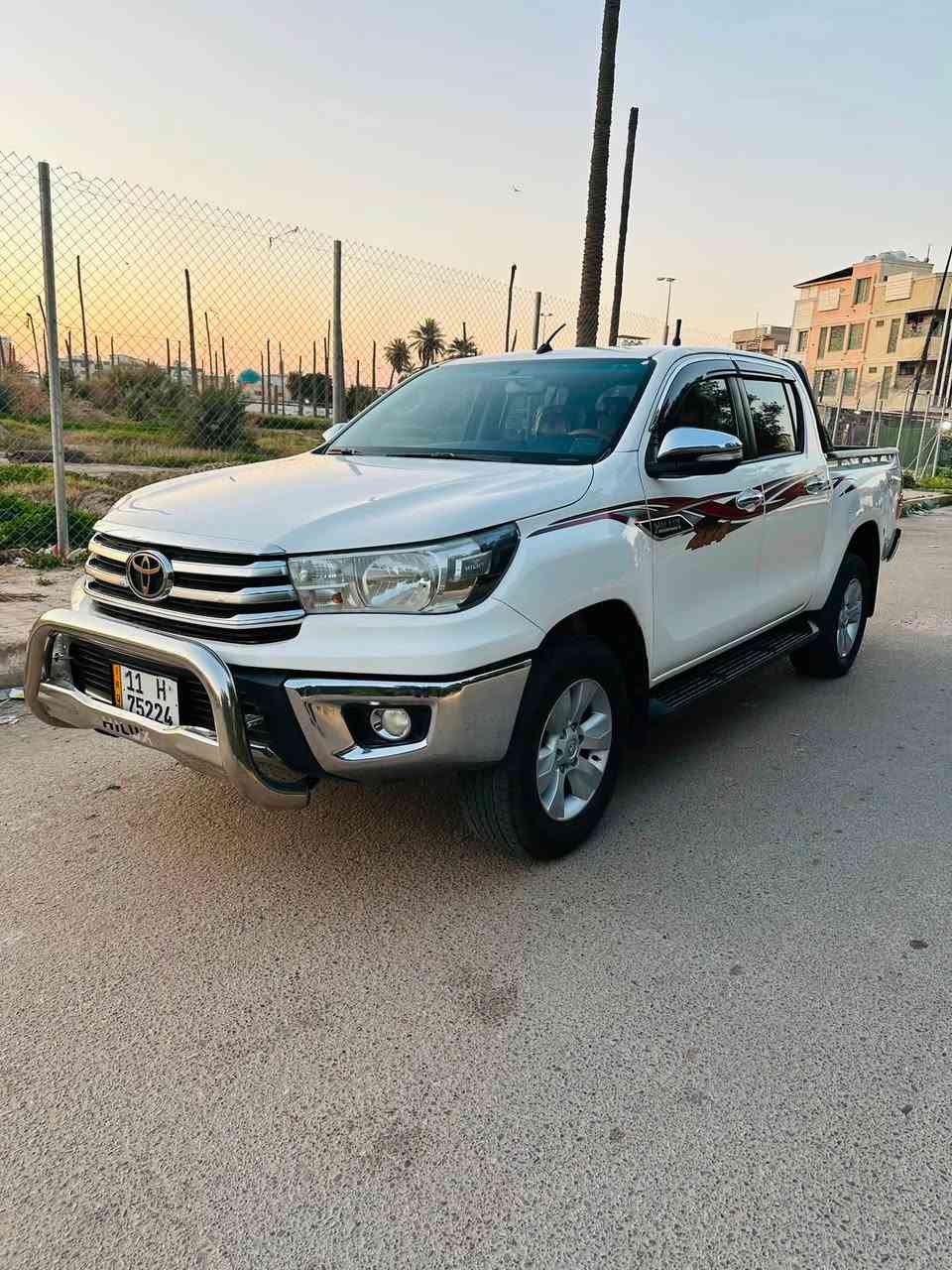 البيع بيكم موديل 2016 رقم بغداد نكليزي بسمي سياره جديده بيه جاملغ امامي رش فقط والباقي مكفول سياره مال بيت شراي يتصل*********** عنوان السيارة الكريعات 7 ابكار السعر 227
