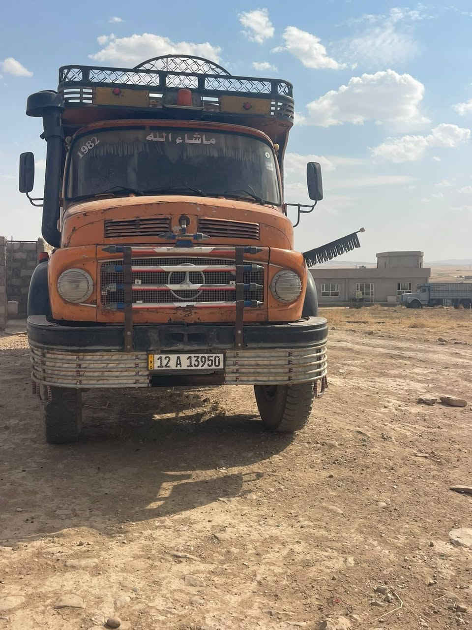 سلام عليكم
اقجم للبيع محرك وكير وكسن كله شرط

شاصي مطول رقم نينوى حصت گاز نينوئ اسعر45 
مكلف بنشر  صاحب اسياره***********
***********
