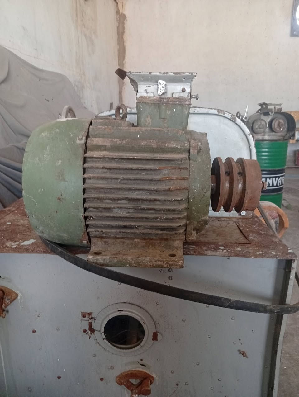 بيع جواريش صيني عدد 2 مواطير عدد2 سبعه ونص عنوان نجف مشخاب الاستفسار على هذه الرقم
***********
