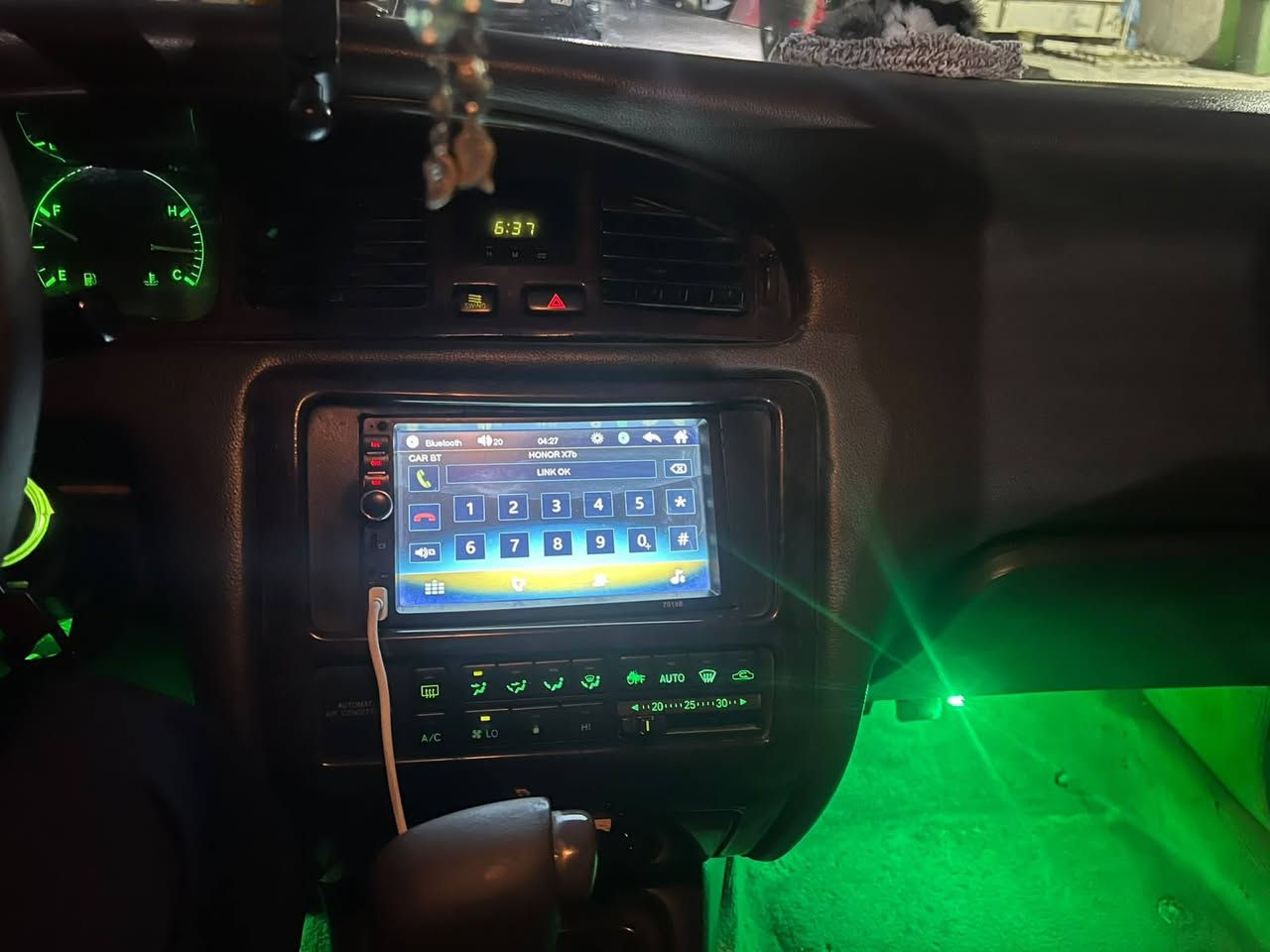 🚘 تويوتا كراون موديل 1993 للبيع

📍 بطة منفصل – رقم بابل
✅ مكفولة من الكص والعيب الشرعي
❄️ تبريد ثلج
🔧 مكينة وكير كفالة
🛠️ حدادية 80%
🔋 بطارية جديدة
⚡ جميع الكهربائيات شغالة
🛞 تاير ويل كب
✨ دواخل نظيفة

💰 السعر: 55 ورقة
  بيها مجال قليل.

📍 الموقع: كربلاء
📞 للتواصل: ***********
