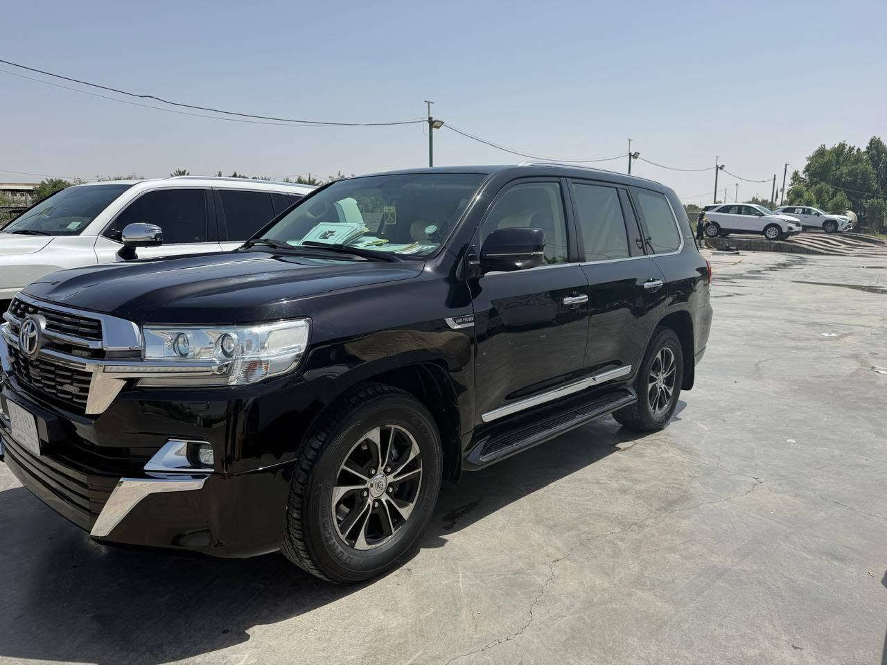 لاندكروز مديل ١٦ رقم بغداد البيع ***********،،،***********
