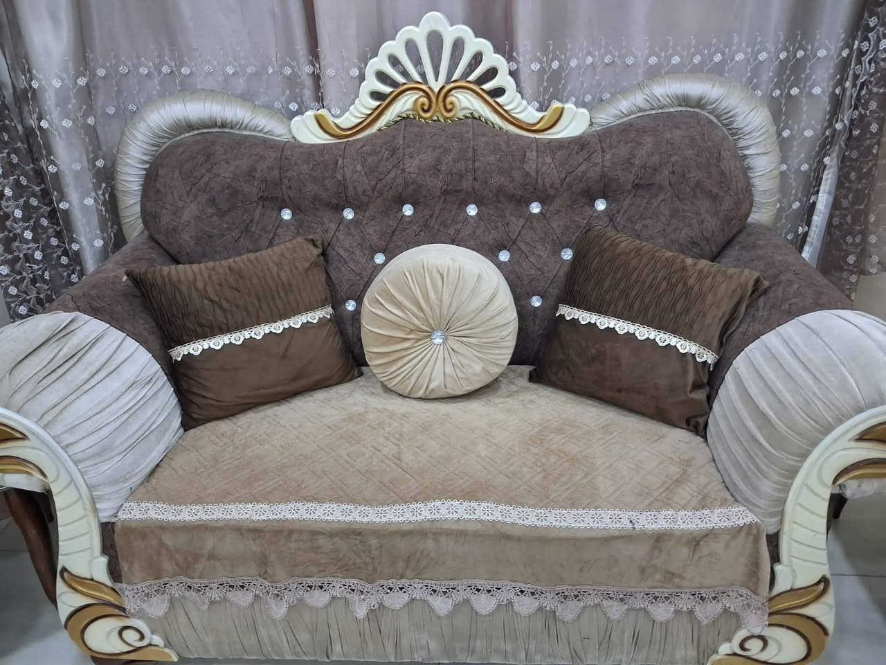 طخم قنفات للليع سعره ٤٥٠ وبي مجال
اللاستفسار  ***********
