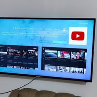 ورحمه الله وبركاته بلازما حجم 43 سمارت مابيهه لافطر ولا خدش ولا اي شي ...