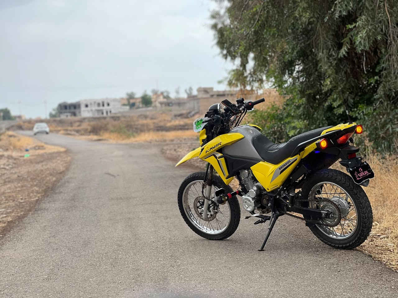 السلام عليكم
دراجه   KAVIR Motor

نضافه فول 

دراجه حلوه وكاعده 

حجم المكينه 200

نكره سلف 

لايـت 20 عدسه 

كهربائيات كامل شغال

6نمر شرط معدل 

موديل 2023

تايرات حالتهن مقبوله

بيها ملاحضات خدوش بسيطه 

بلكفر 

 (السعر مـلـيـون)

(وبيها مجال للشراي)

المكان صلاح الدين الشرقاط 

للأستفسار هـ ***********

شراي اتصل
