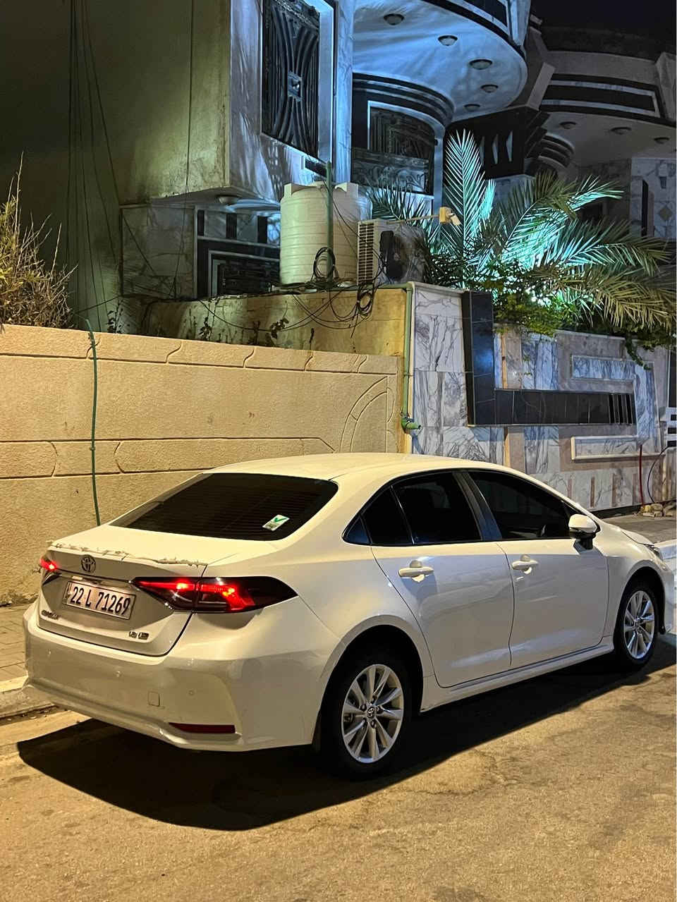 سلام عليكم 
كورلا )23 ساز خليجي)كفاله عدا جاملغ امامي صبغ بدون دواخل شخط ومصبوغ الباقي مكفول
رقم اربيل بسم شركه مضبوطه تحويل او وكاله 
فول عدا الفتحه 
بصمه تحكم جهتين دخول ذكي شاشه كار بلي بلادي
وبعد مواصفات الكورلا معروفه
سعر157
اتصال ***********
واتساب***********
مكان بصره دور الضباط البصرة, العراق
