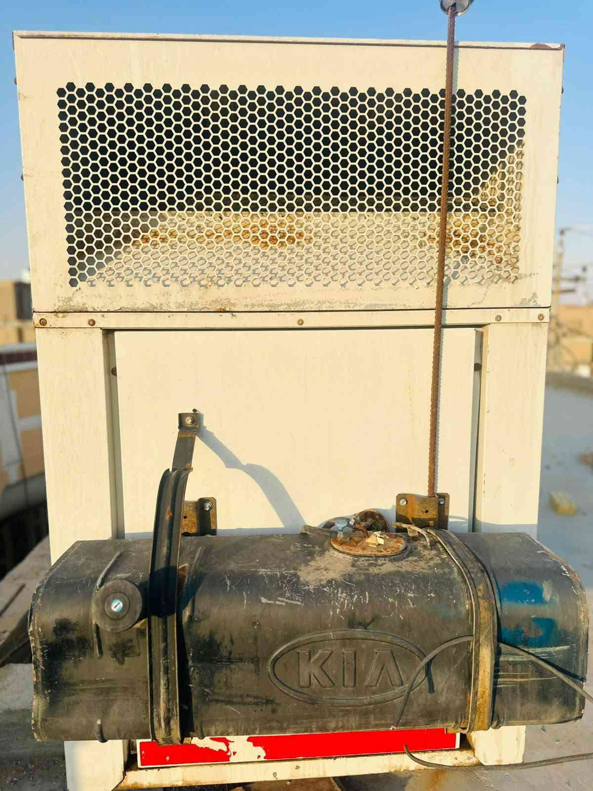 السلام عليكم
مولد للبيع مال ابراج اسيا 
 نضيف كلش قليل الاستخدام 
يشغل 32كيفي 
للاستفسار الاتصال على ***********
