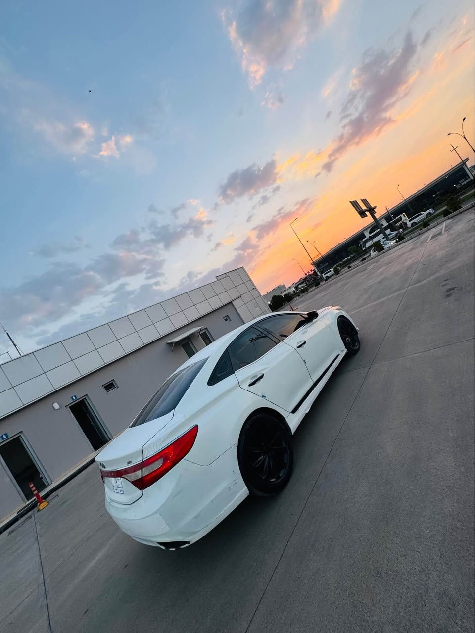 Honda Azira 
بێ رەقەم دوبەی بدون رقم دبی
مۆدیل ٢٠١٣
ساغ ساغ بێ موس بێ براوە 
دەبڵ گێر تۆماتیک عادی سپۆرت 
تەبرید سارد گەرم 
ناو خەنەی کوشن نیو جلد 
٣ پەردە بیلاد 
ڤۆلیۆم تحدید سرعە سیستم سیری 
سەیارەیەکی پاک و جوانە وەک بۆیاخ بۆیاخ عامە مەعجونی هەیە بەس موس و براوە بەشەرت 
گێر و مەکینە و کارەبایەتی هەموی مەزبوتە 
نرخی ٤٧ وەرەقەیە و کەمێک مامەڵەی تێدایە گۆرینەوەش دەکەم بە شتێک بە دڵم بێ 
ناونیشان هەولێر 
ژم*********** أربيل, العراق
