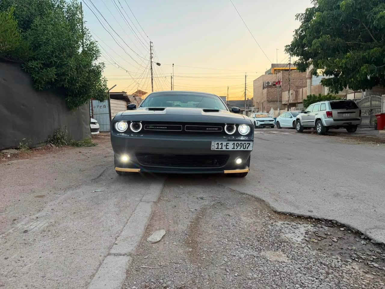 السلام  عليكم 
جالنجر 2018sxt plusسموك 
السياره فول كلشي بيه عده الرادار الامامي 
حادثه جاملغ خلفي عكس السايق وجاملغ امامي تبديل 
وطخه خفيفه باللغد
السعر 159 وبلاش للطيبين 
رقمي ***********
