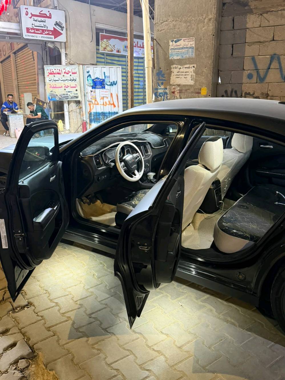 دودج جارجر • ٢٠١٦ • حادث باب