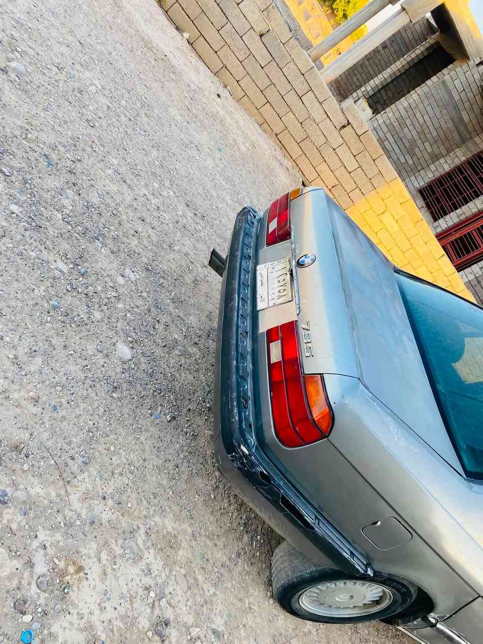 بي ام رقم انبار مشروع وطني
شرط التحويل
كير ومحرك شرط
ب33 وبيها مجال
مراوس حسب القناعه 
***********

