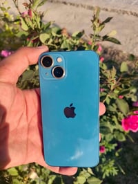 ايفون ١٣ • ١٢٨ • بطارية ٧٨