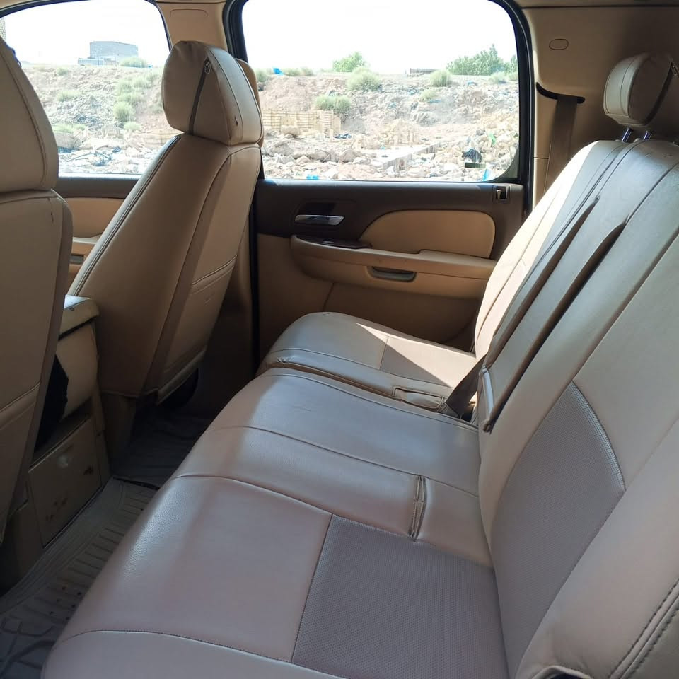 السلام عليكم يوكن ٢٠٠٩ فحل ٨ براغي خليجية طبلة رقم انبار بسمي شرط التحويل السيارة كفاله عامه العنوان الشعب السعر١٧٠ وبيها مجال تخم تاير جديد تورباين جديد تبريد جديد صدر امامي خلفي جديد ***********
