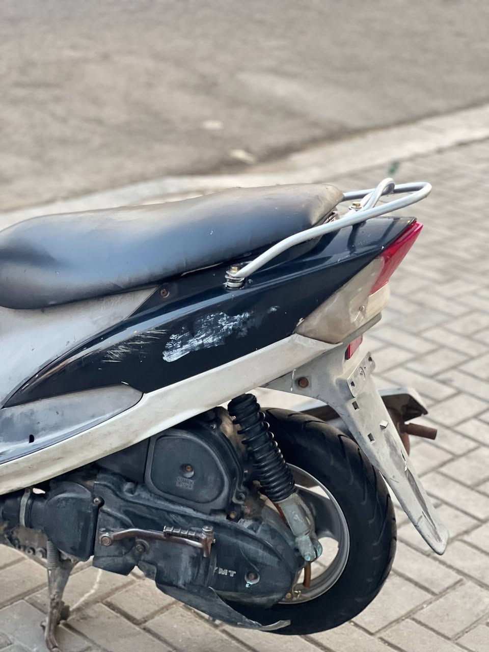 السلام عليكم دراجه ماكس قجمه للبيع دراجه نضيفه وما مفتوحه كهربائياته شغاله دراجه كله مختمه بلاد سعره570 مكاني بصره قبله لتواصل *********** @
