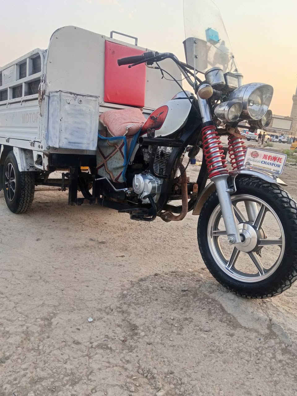 السلام عليكم شباب ستوته للبيع مديل 22ومكينه 25مفتوحه ستوته خير من الله كبل للشارع اوراق كامله ركبه مكفوله شاصي مكفول ستوته مال شغل مكاني ديالئ بعقوبه الكاطون رازي االسعر واحد و650 وبيه مجال 1650رقمي ***********
